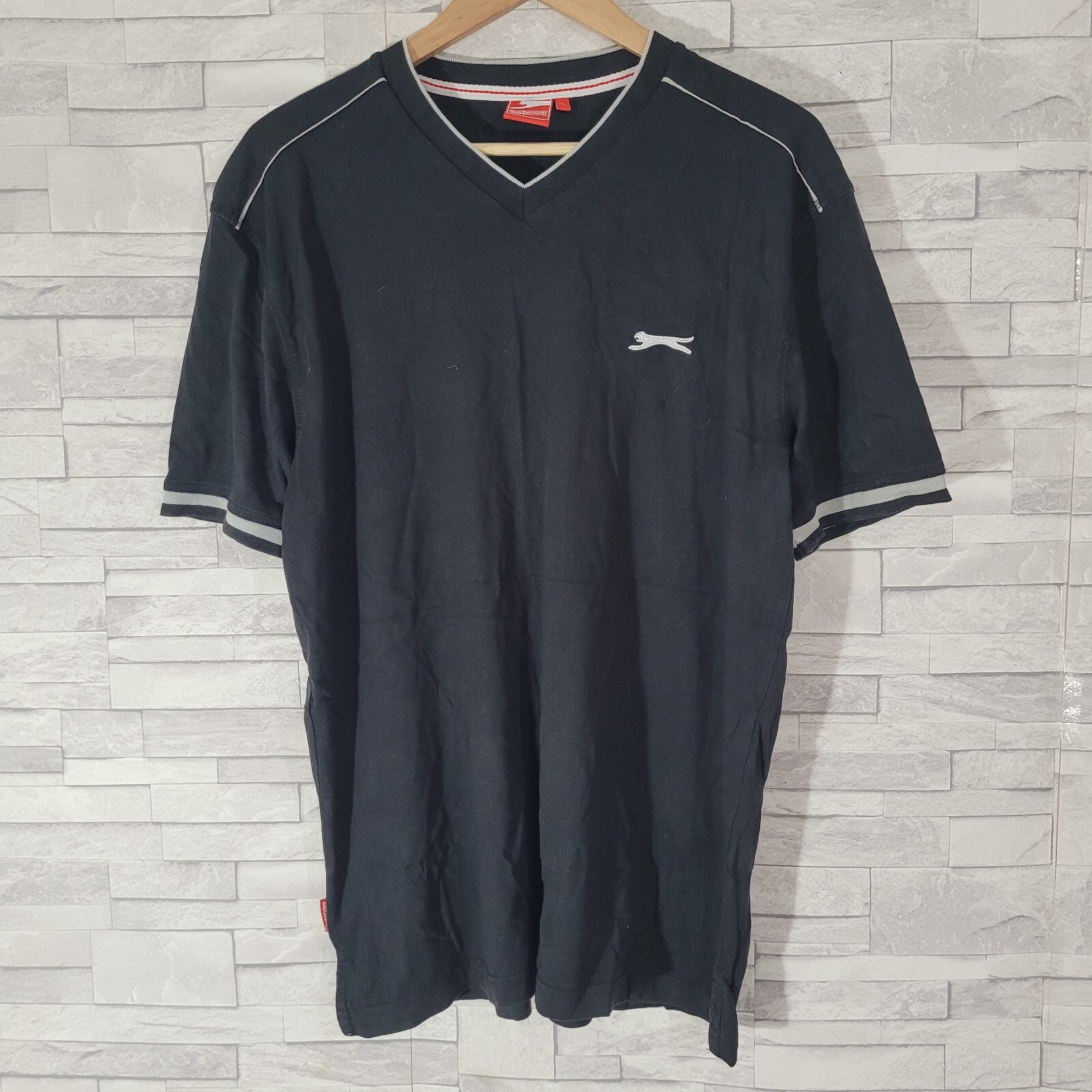 Mens SLAZENGER T Shirt Black Large Top V Neck Gym Running Ringer Casual gallery