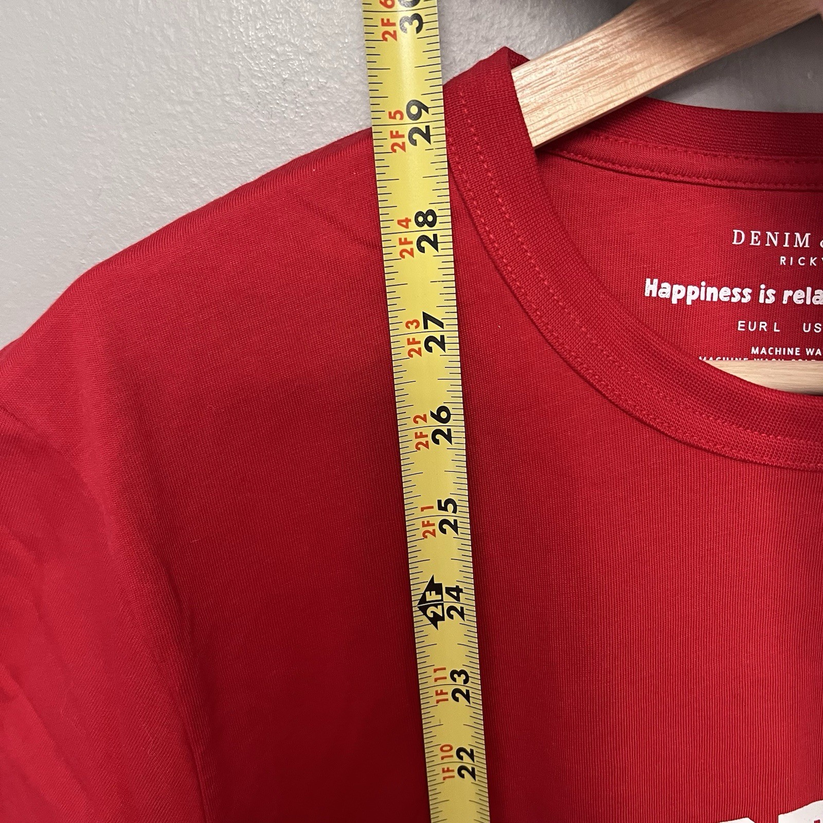 NWT Denim & Flower Men’s Red “Puerto Rico” T-Shirt Size Large gallery