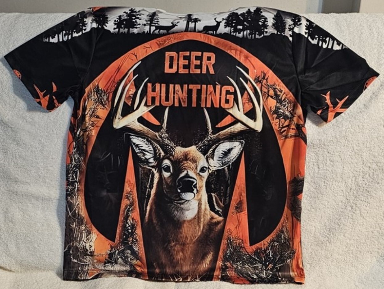 DEER HUNTING HUNTER BUCK FOREST HUNT TREE OUTDOOR T-SHIRT SHIRT gallery