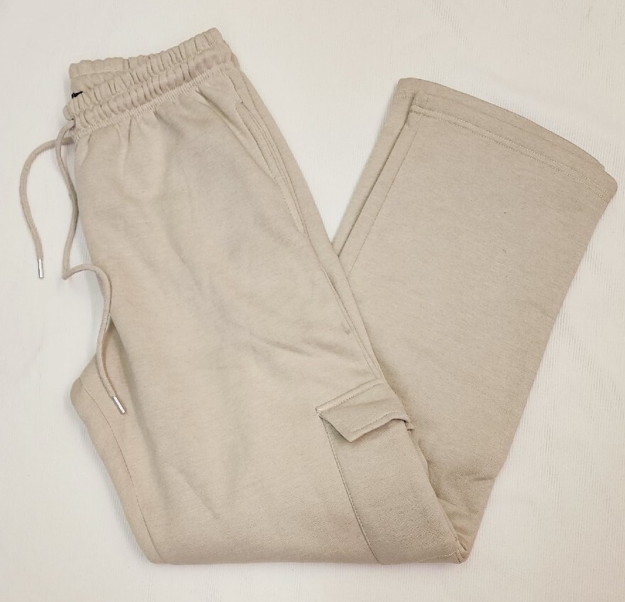 boohoo MAN OVERSIZED CARGO T-SHIRT TRACKSUIT -STONE -(Size Medium)NEW gallery