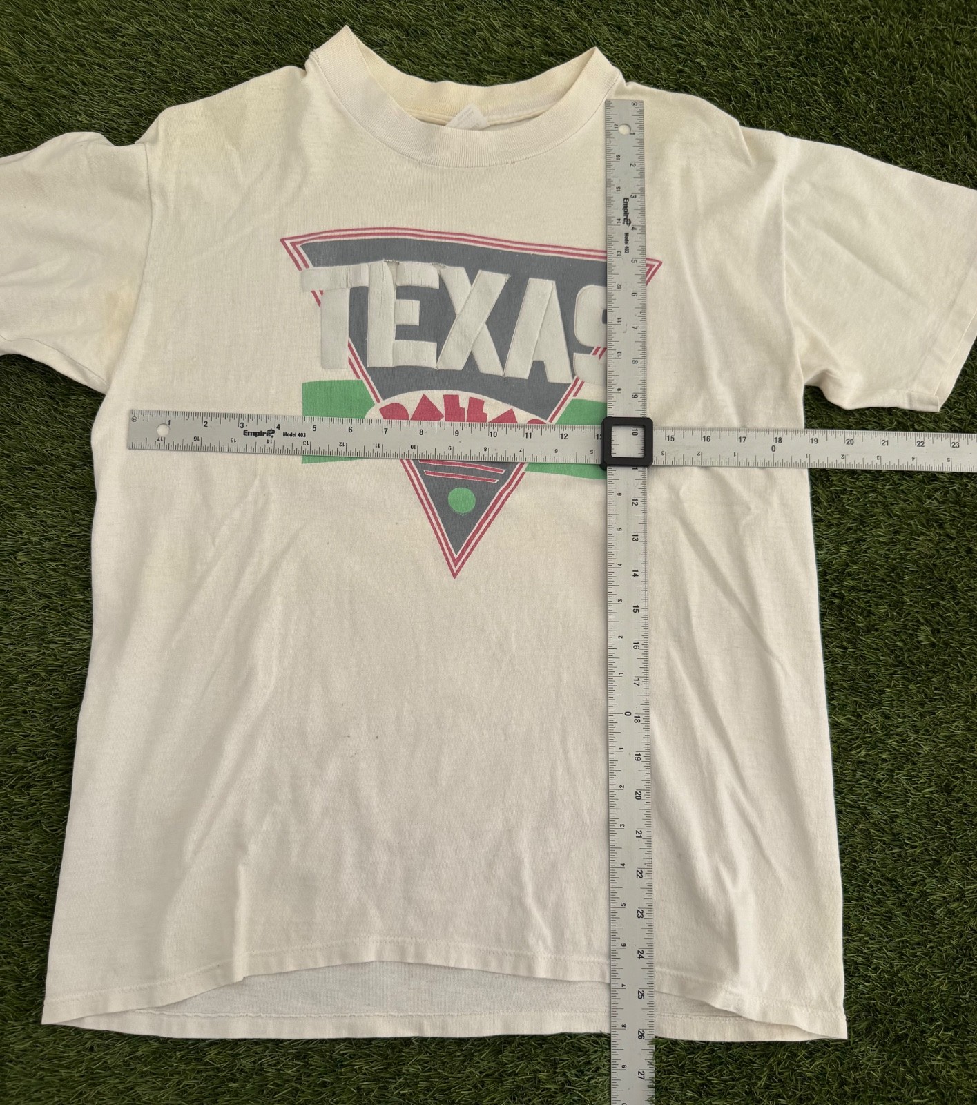 Vintage 80s Dallas Texas Distressed Men's Large White Stedman T-shirt Tee gallery