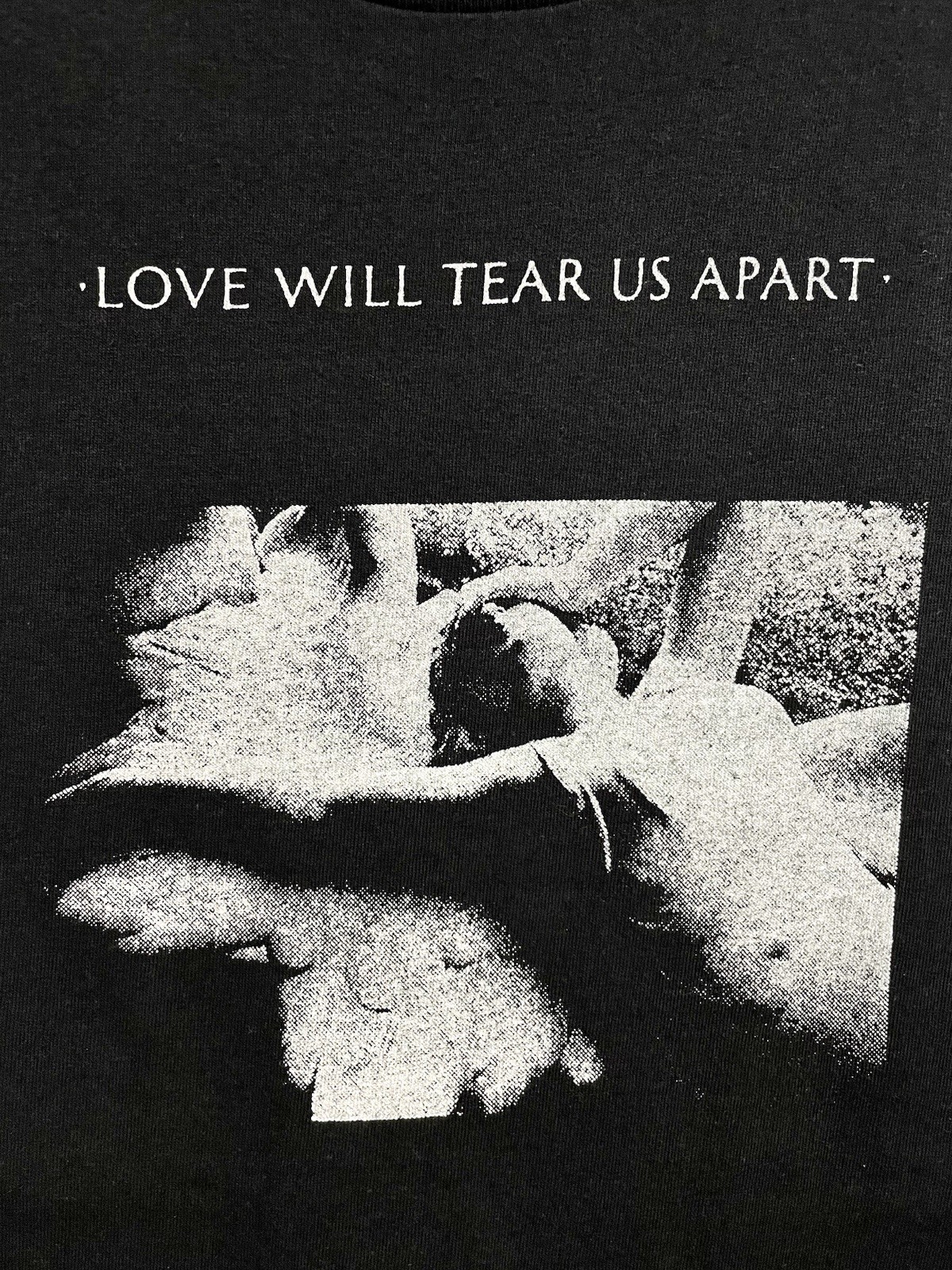 Vintage Joy Division Love Will Tear Us Apart Rock Band T-Shirt Size XL Black gallery