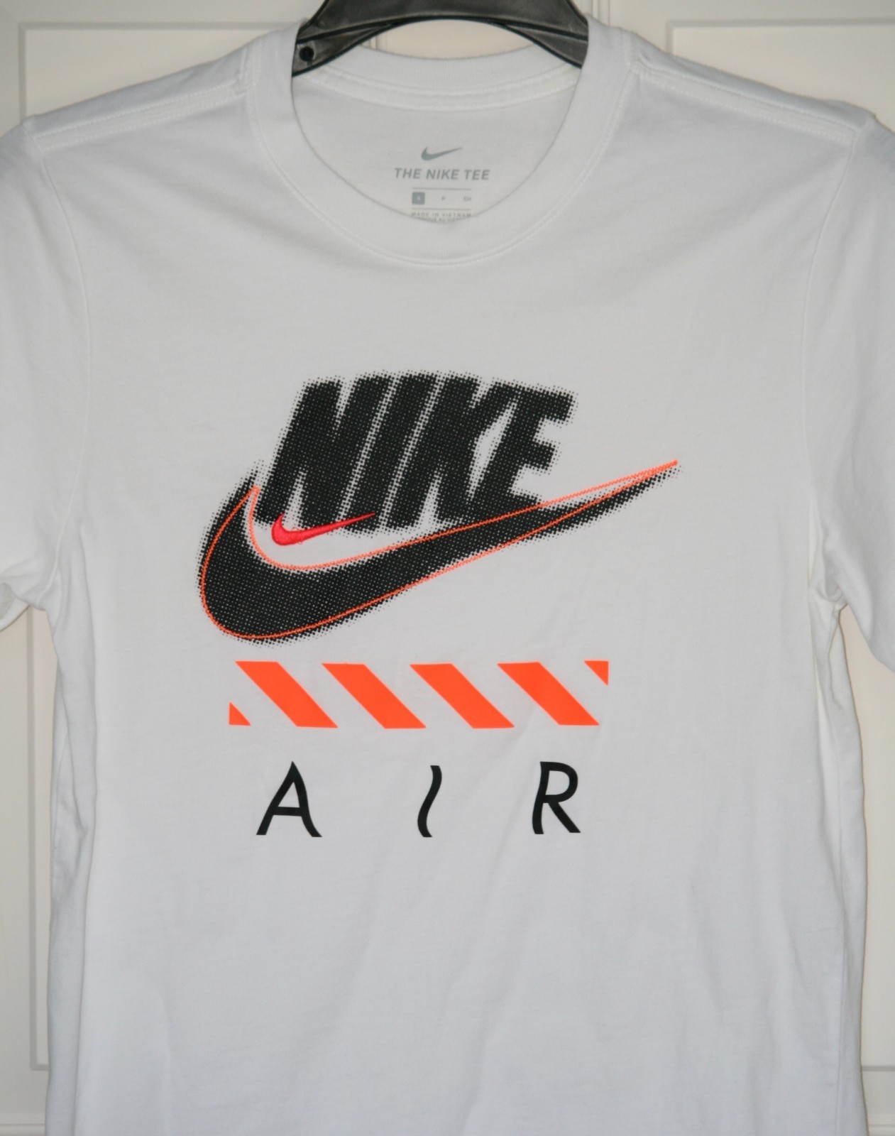Nike Air Graphic Tee Shirt White Black Orange Size Small 100% Cotton ShortSleeve gallery