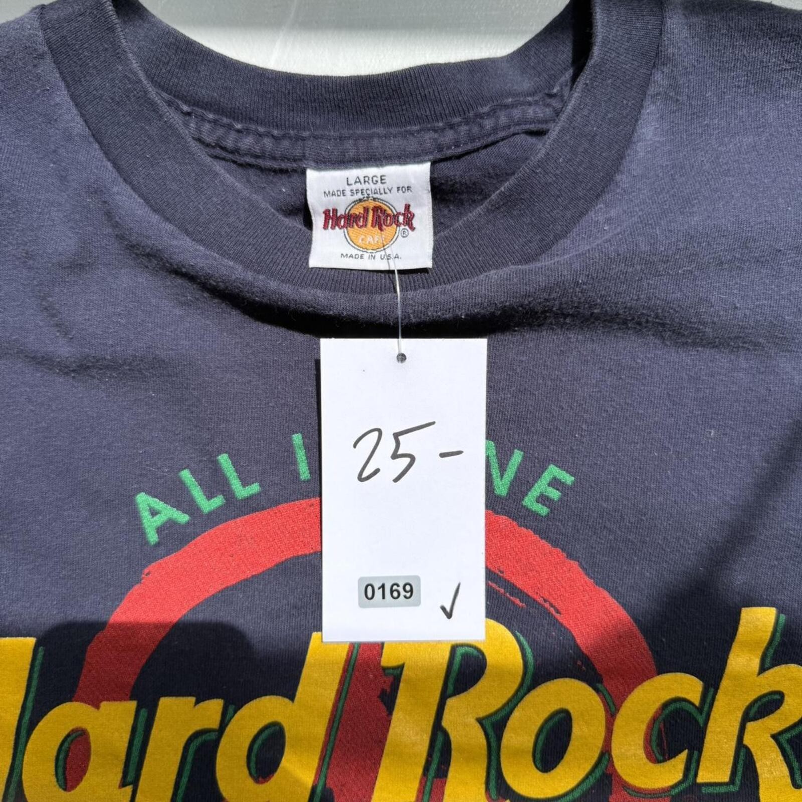 Vintage Hard Rock Cafe tee (0169) gallery