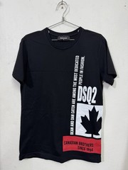 DSQUARED2 Men’s Black Graphic T-Shirt Medium M Classic Raglan Fit Made In Italy