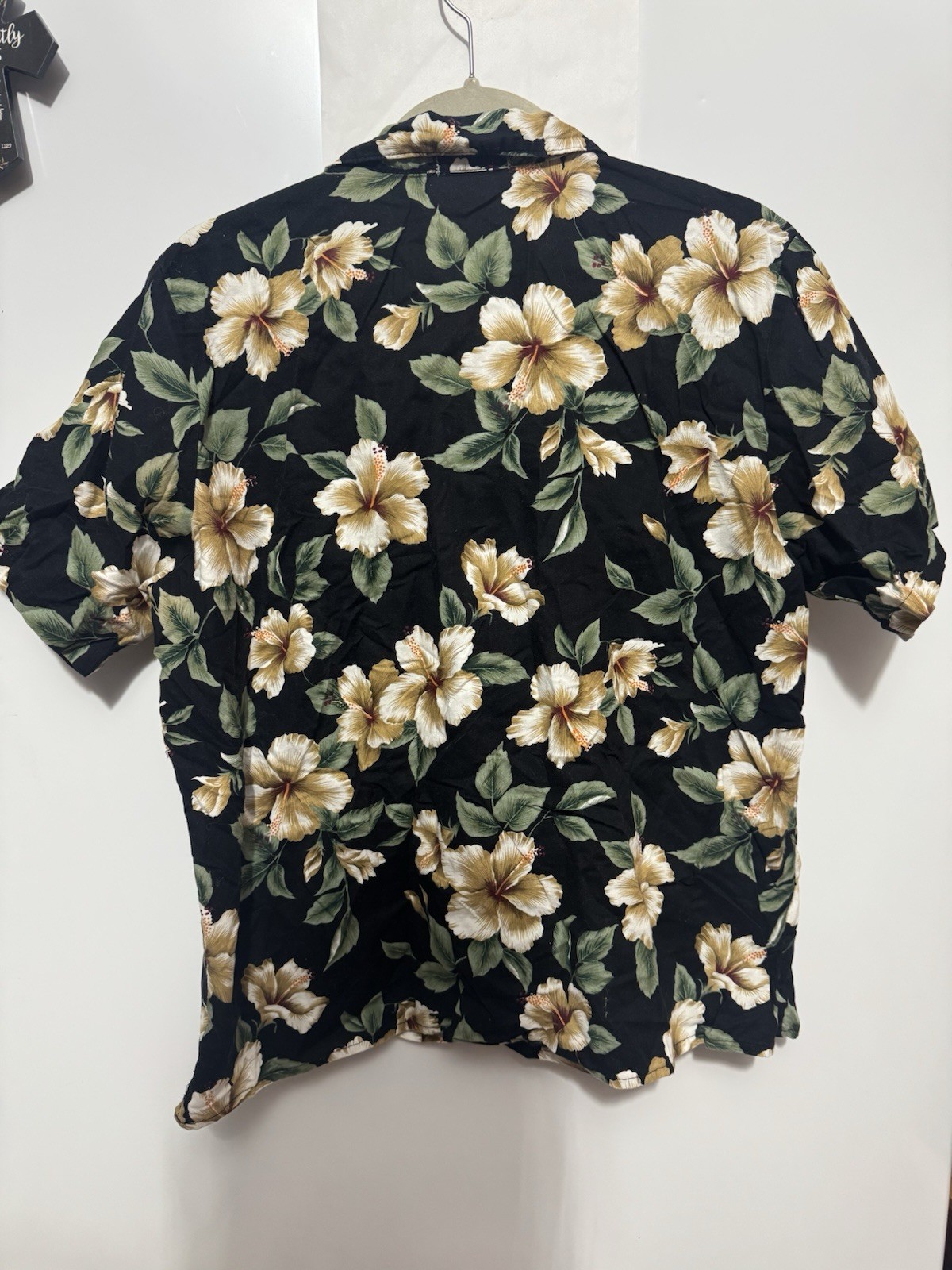 KY’S Black Ivory Tan Green (m/l ?) Hade In Hawaii Shirt gallery