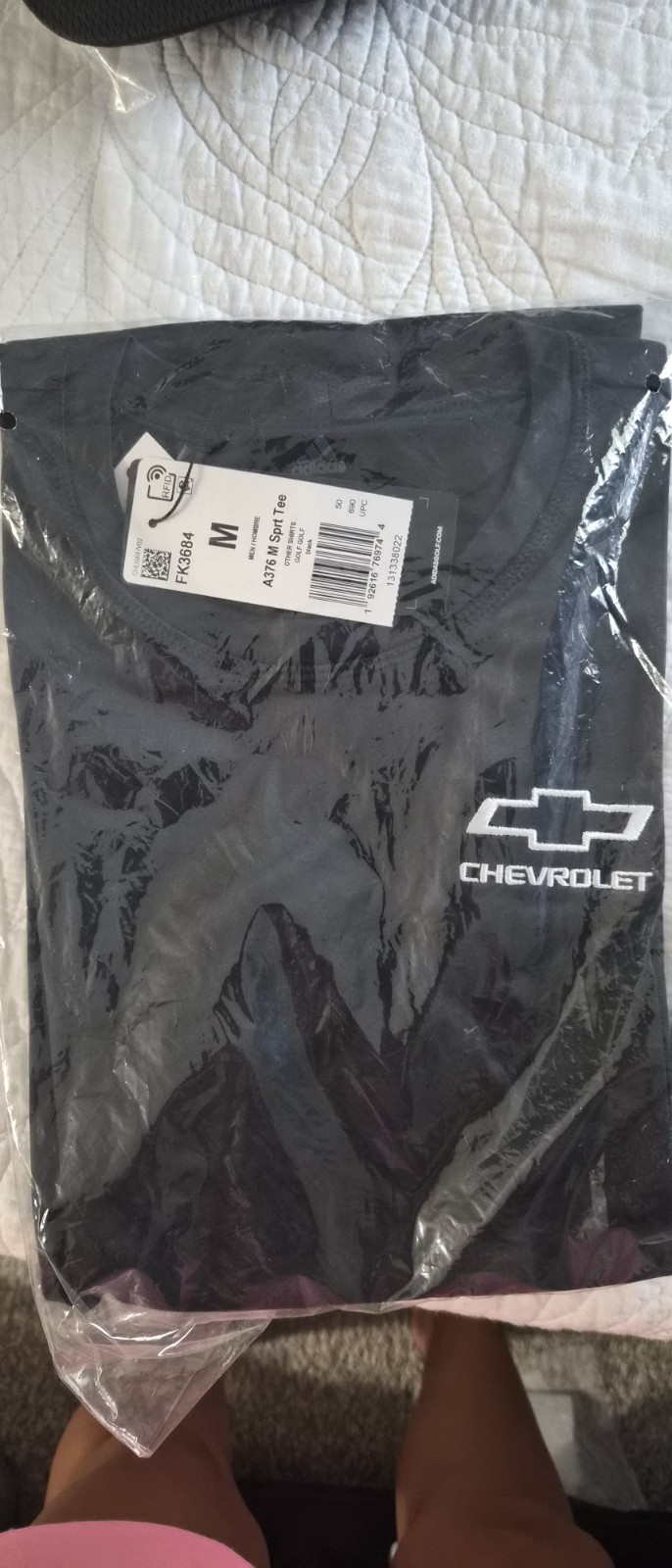 1 Chevrolet Baseball Shirt + 2 Golf Style Shirts And 1 New Era Hat - MEDIUM SIZE gallery