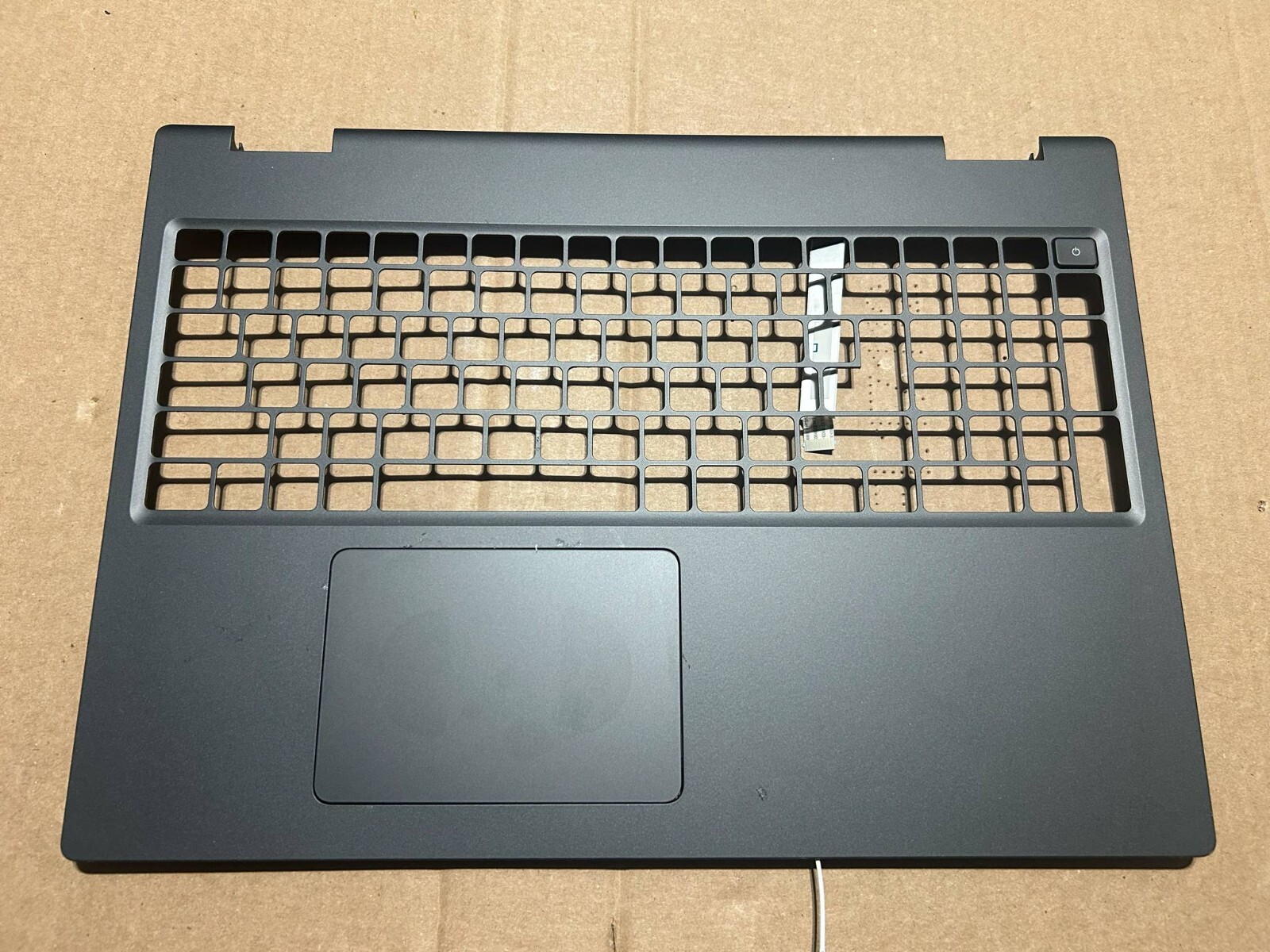 Genuine Dell Latitude 7680 Palmrest Assembly with Smart Card Reader D5T9M 0D5T9M