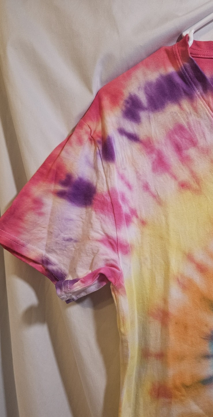 Handmade Tie Dye V‑Neck T‑Shirt Men’s Size M Boho Streetwear Festival Top gallery