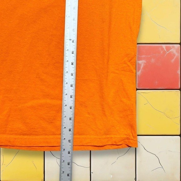 Y2K Carrots Orange Skater T Shirt Men Size M Cotton Short Sleeve Anwar Street gallery