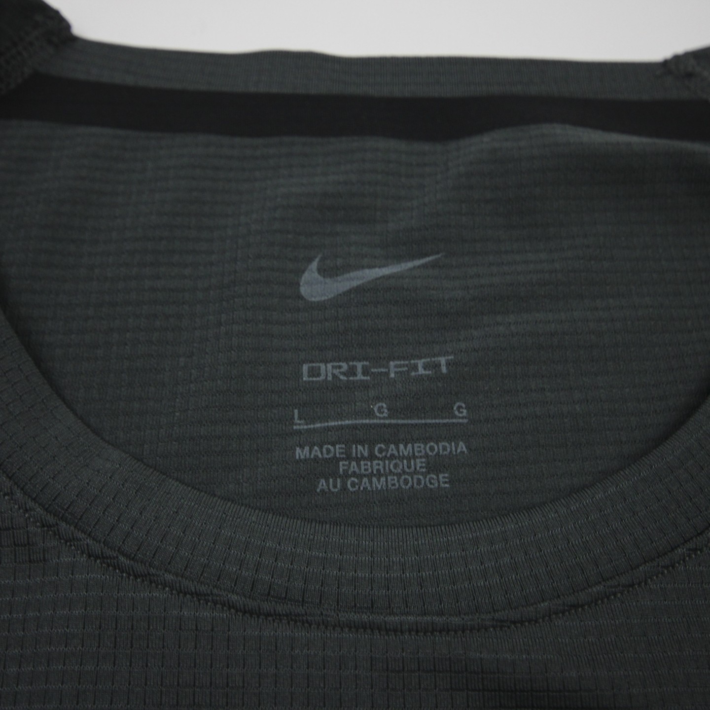 Nike Dri-Fit Long Sleeve Shirt Men's Dark Gray Used L gallery