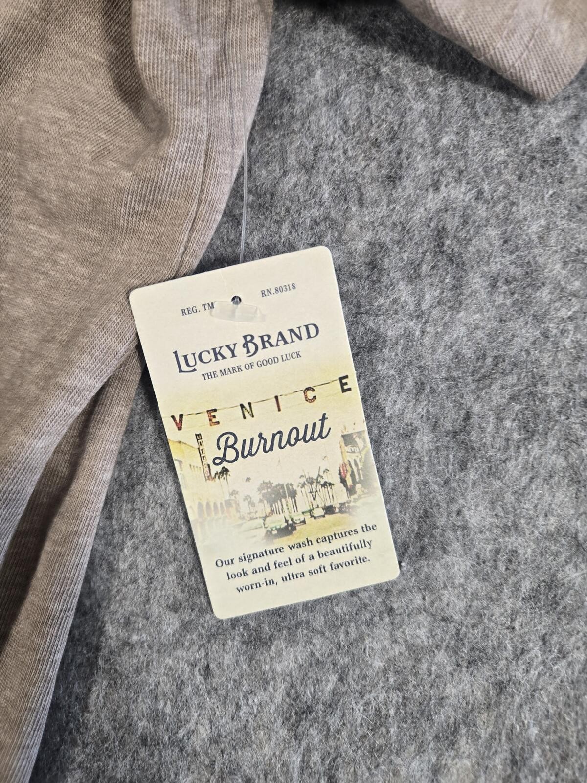 Lucky Brand Modelo Flowers Graphic Tee L NWT Festival Street gallery
