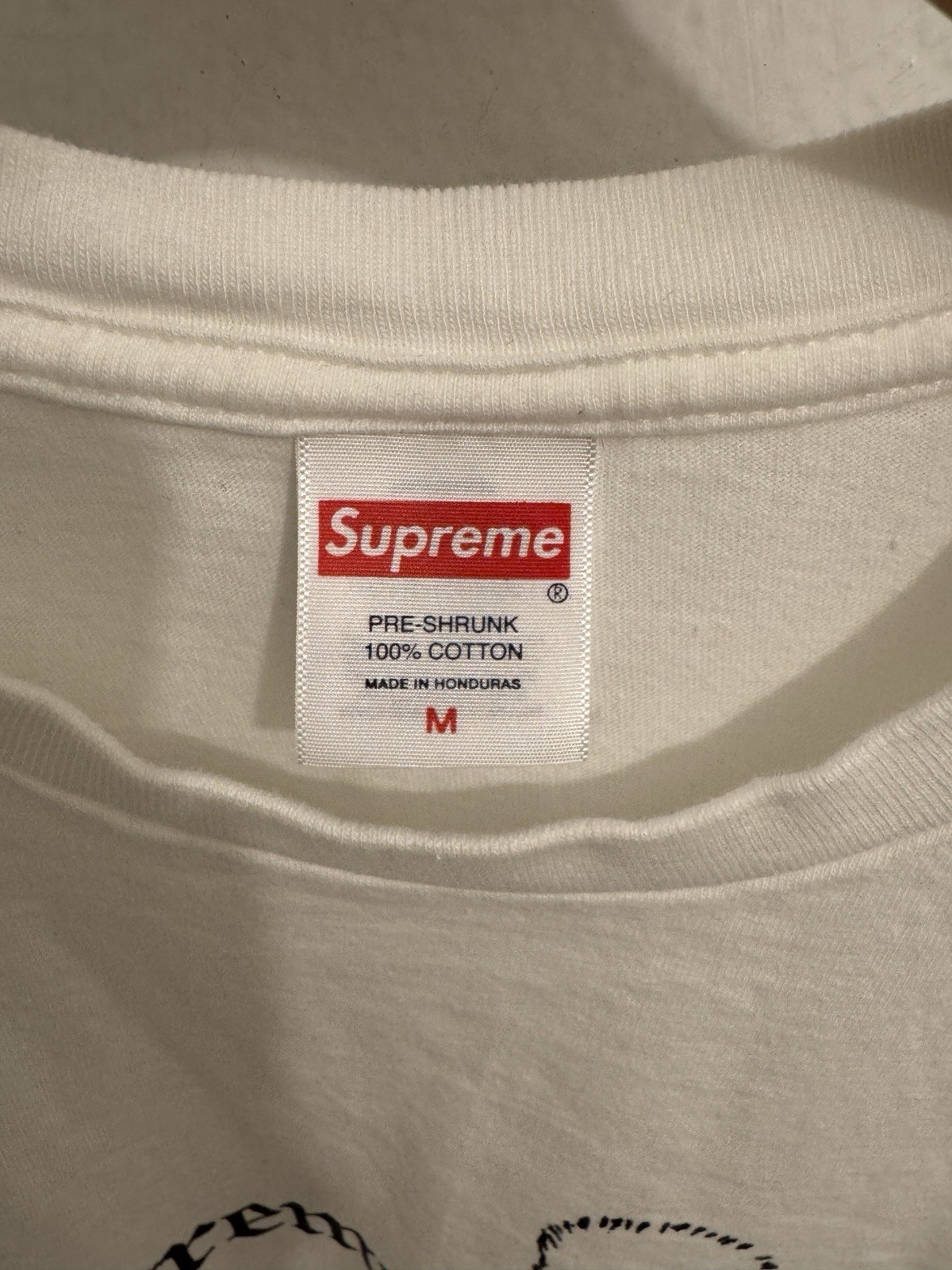 Supreme Duck. T Shirt Size Medium . Color white gallery