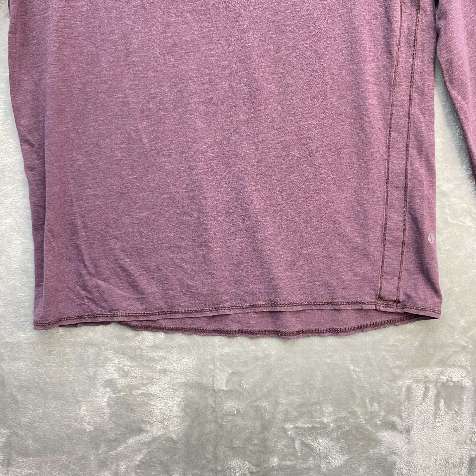 Lululemon Shirt Men m-L Bodhi Long Sleeve Split Neck Raglan Sleeve Heathered gallery