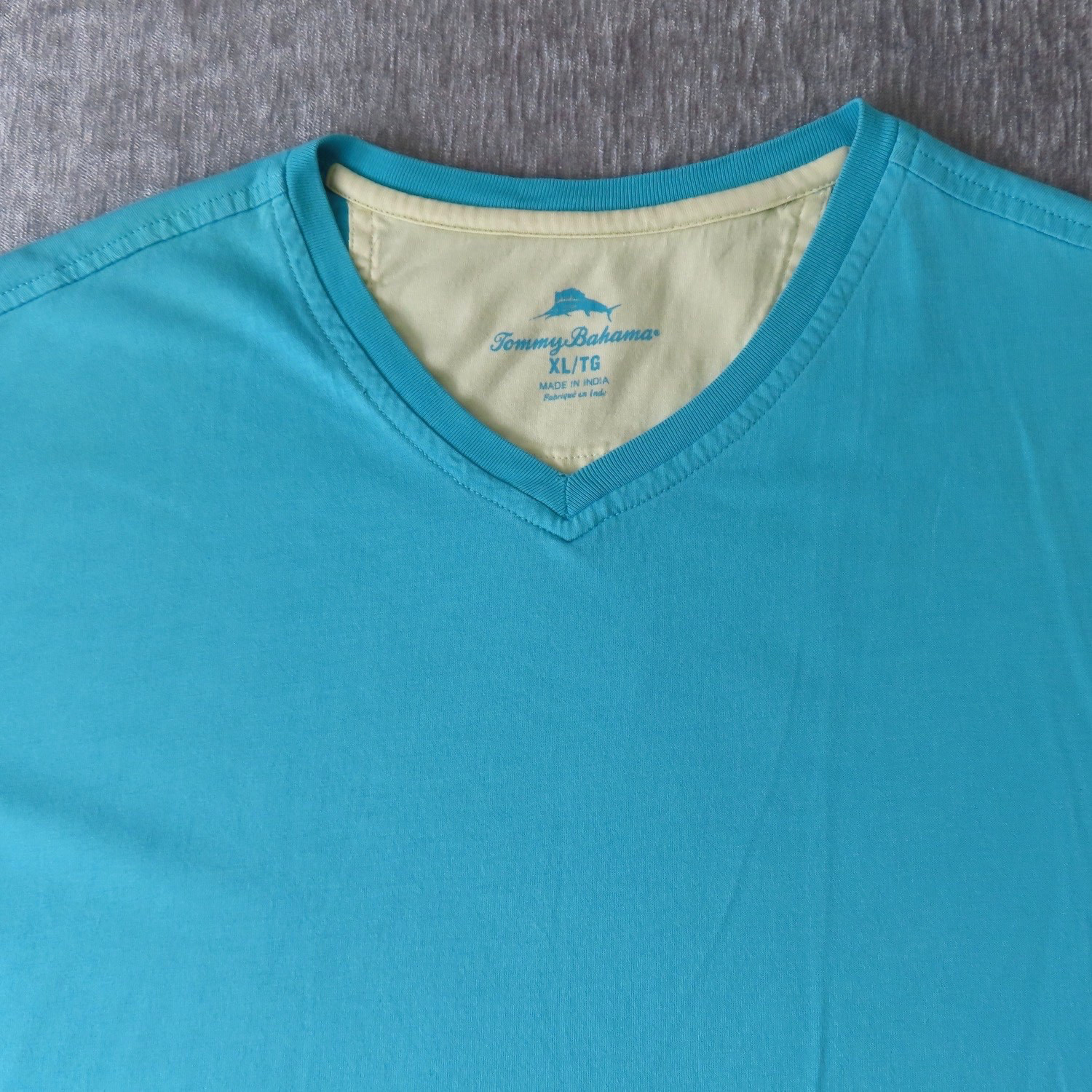 Tommy Bahama Shirt Men XL Blue Pima Cotton Bali High Tide V-Neck T-Shirt Outdoor gallery