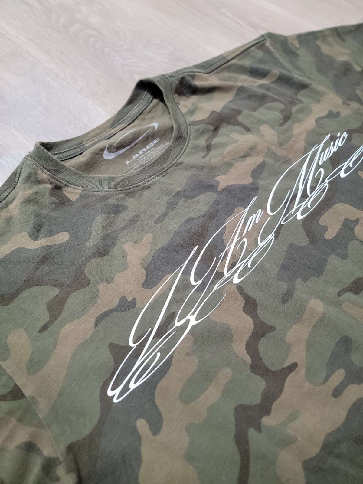 2025 Playboi Carti Opium XO Tour Exclusive Merch Camo T-shirt Men's Size Large gallery