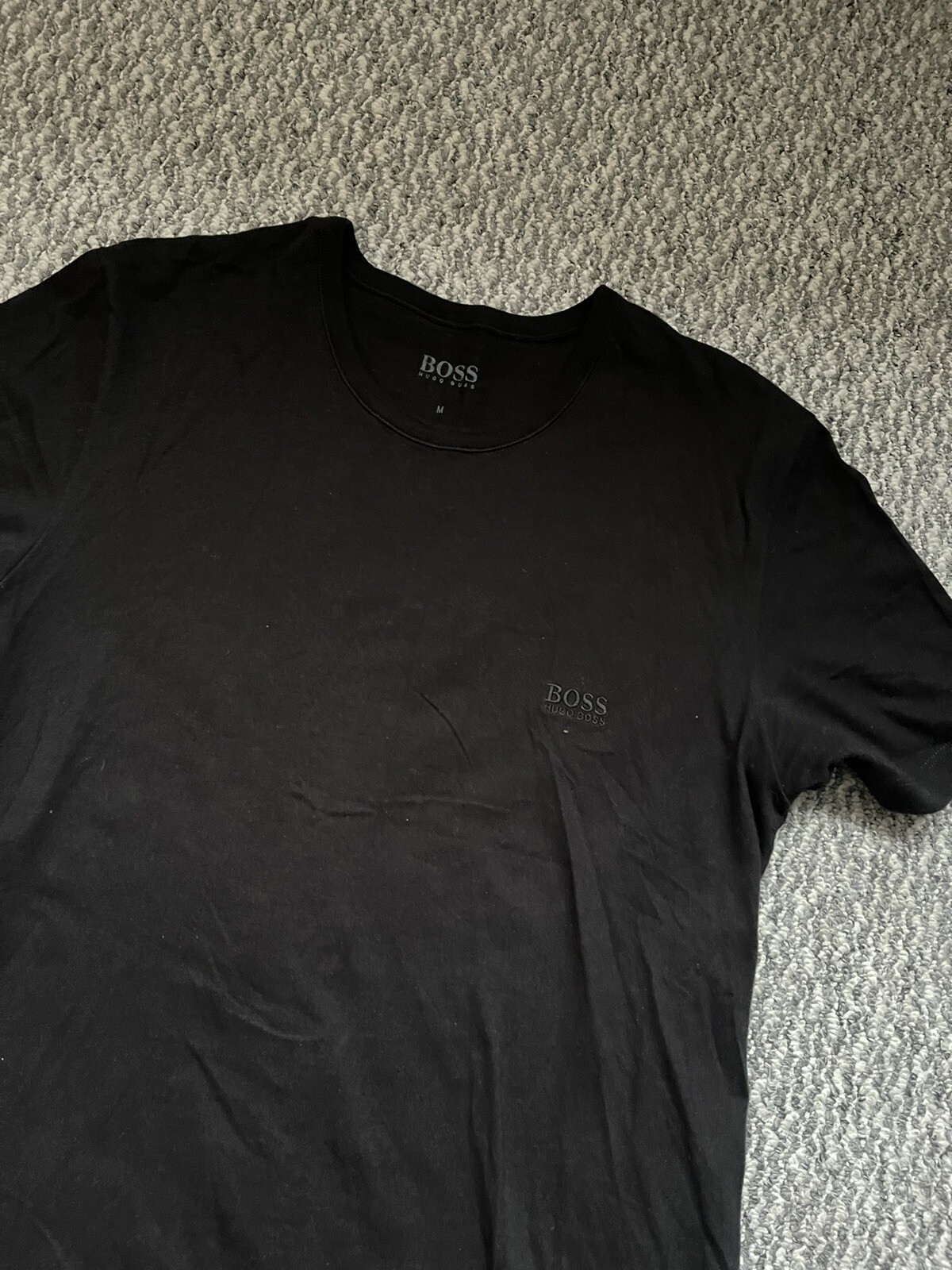 Hugo Boss T-Shirt Mens Size Medium Black Crew Neck Stretch Classic Holiday (G22) gallery