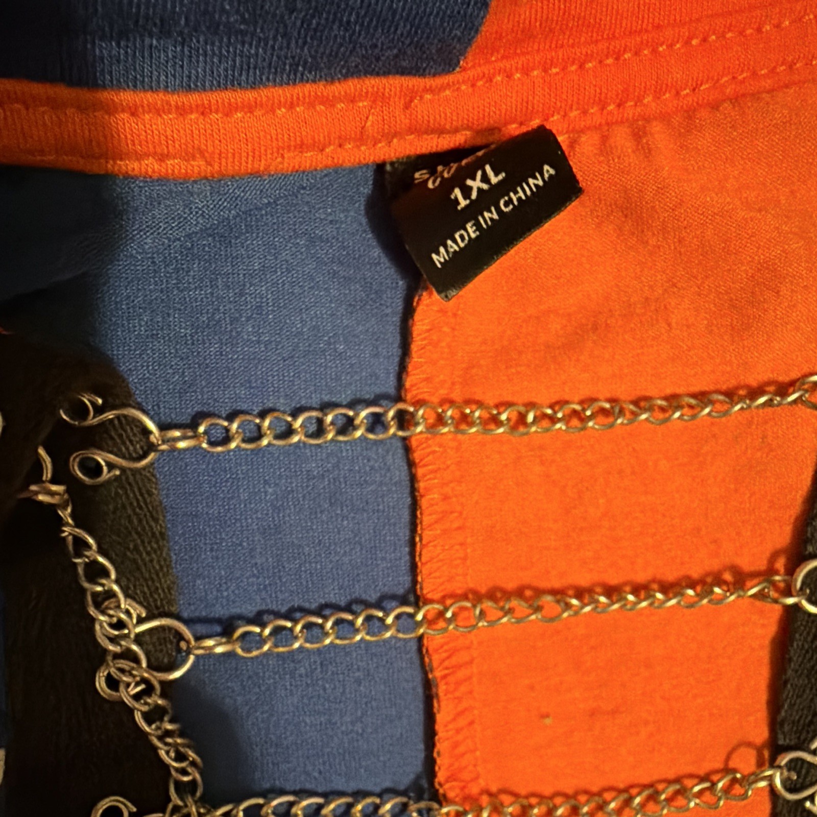 SheIn Teens Graphic Print T-Shirt Blue/Orange Chain Accent Size 1XL gallery