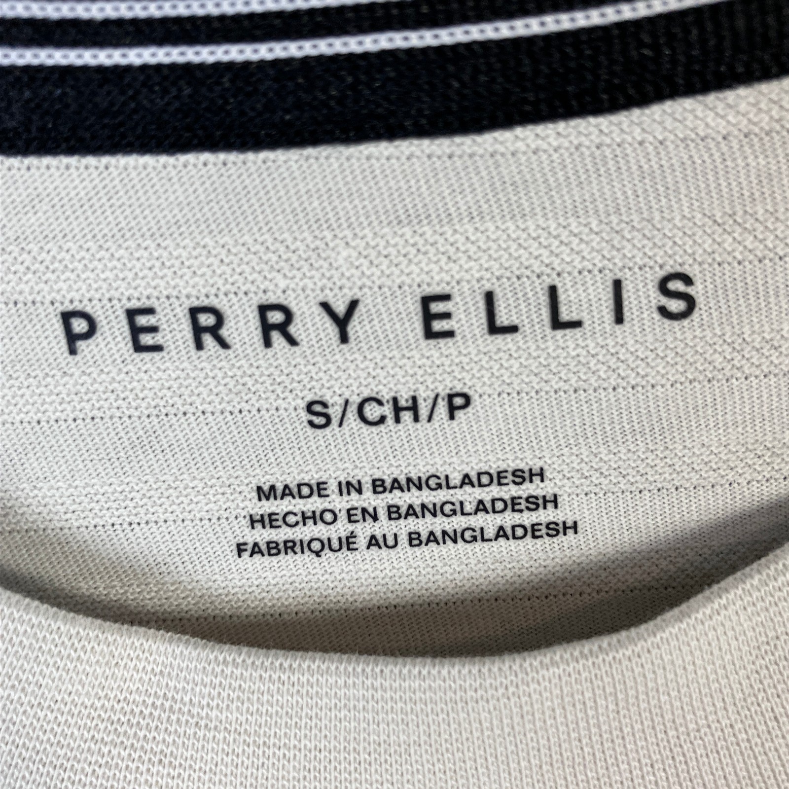 Perry Ellis Textured Short Sleeve Men's T-Shirt Size S Silver Birch NWT gallery