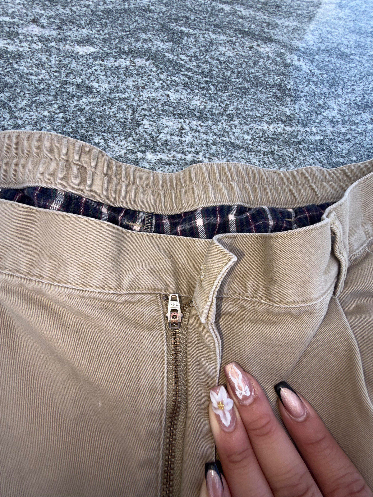 Vintage 1990s Yuppie Beige Cotton Trousers Unisex Sz N/A gallery