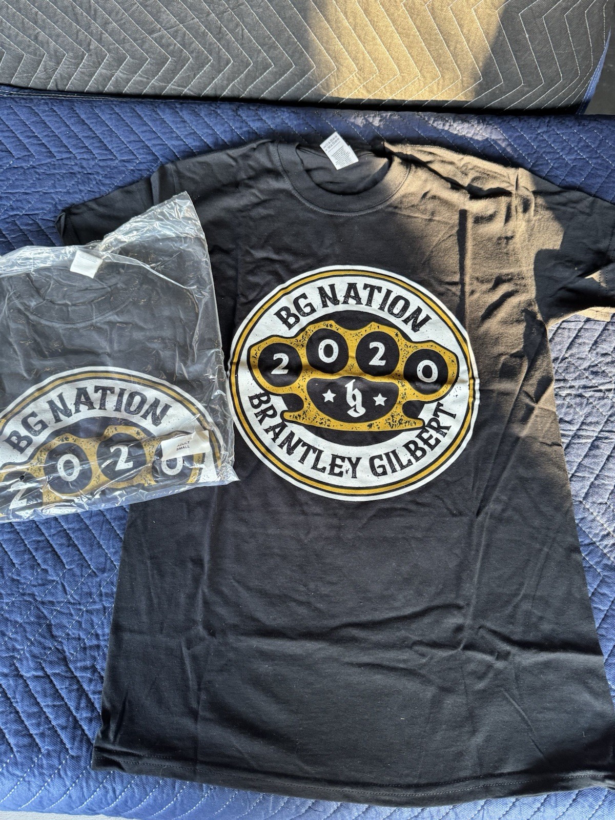 NWT Brantley Gilbert 2020 BG Nation Logo Graphic Gildan T-Shirt Black Unisex SM