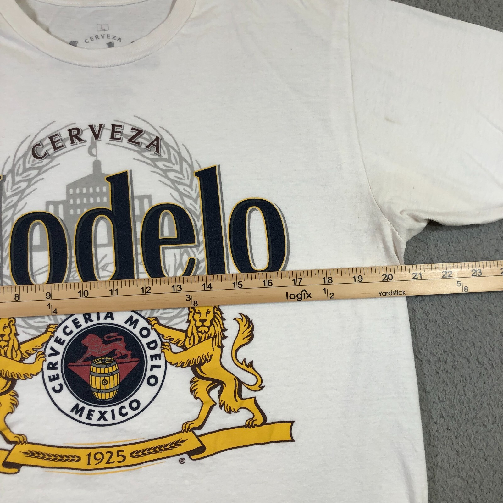 modelo T Shirt Mens L white beer cerveza gallery