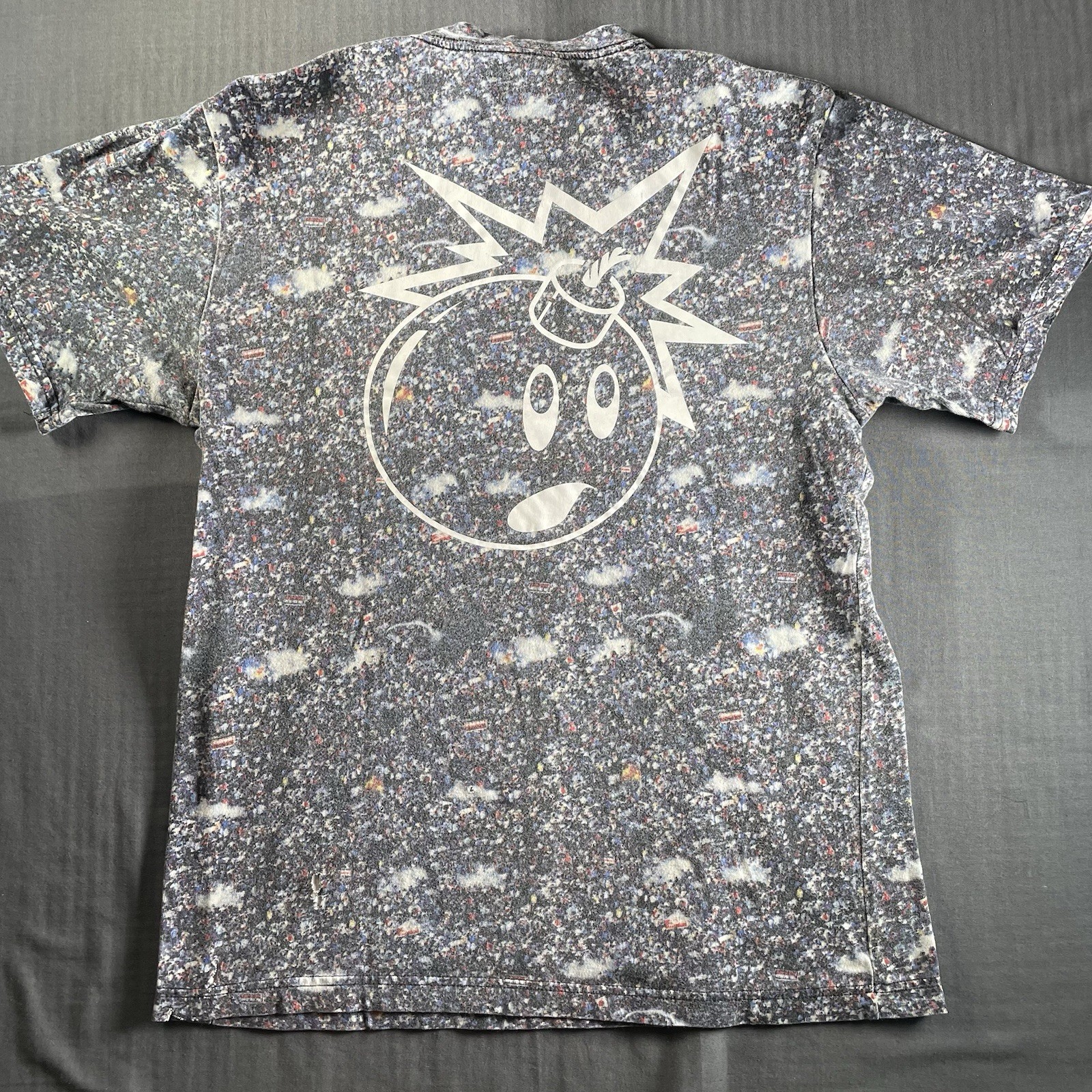 THE HUNDREDS Shirt Men’s Medium Adam Bomb Logo Crowd Protest Shirt Political gallery