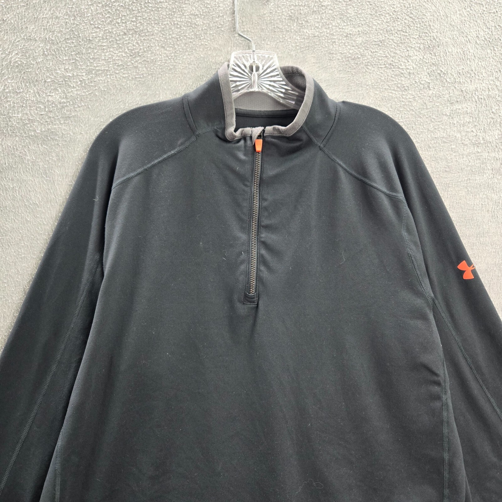 Under Armour Men Shirt Large Black Logo All Season Gear 1/4 Zip Fitted gallery