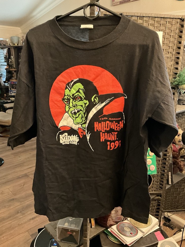 Vintage Knotts Scary Farm 19th Annual Halloween Haunt Dracula Large T-Shirt 1991