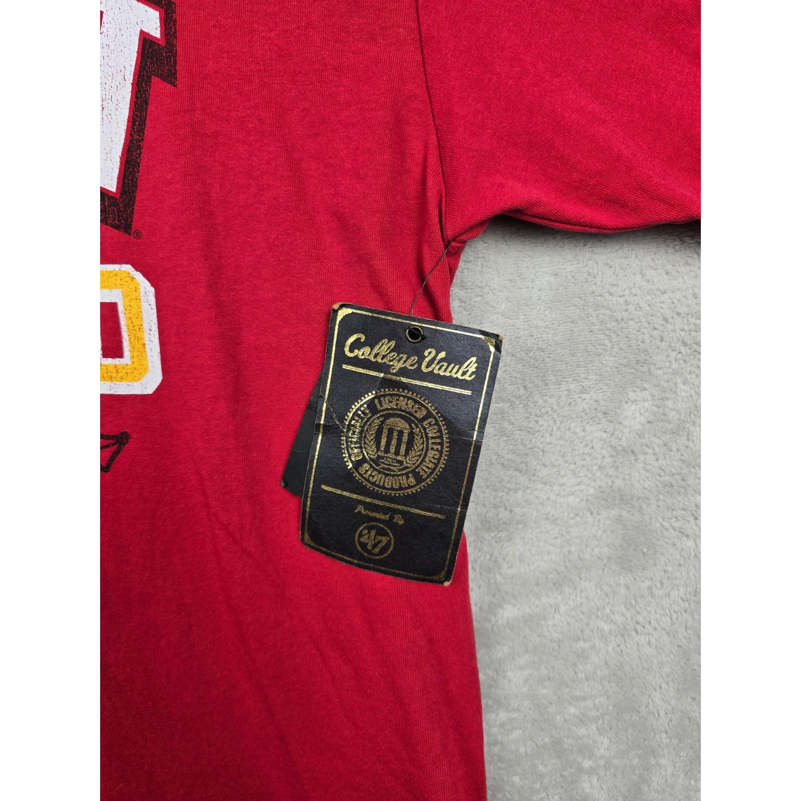 UNLV Rebels T-Shirt Mens L Red NCAA National Champions 1990 '47 College Vault gallery