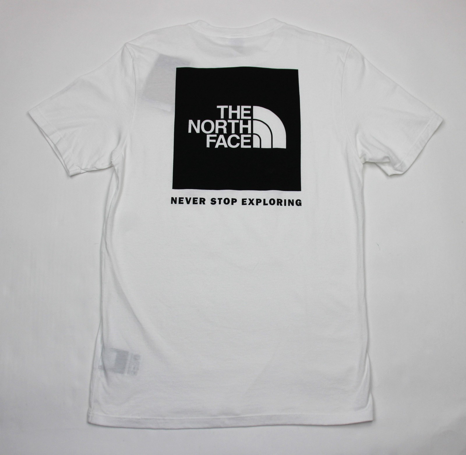 The North Face Box NSE T-Shirt Mens Small White Logo Graphic NWT Outdoor gallery