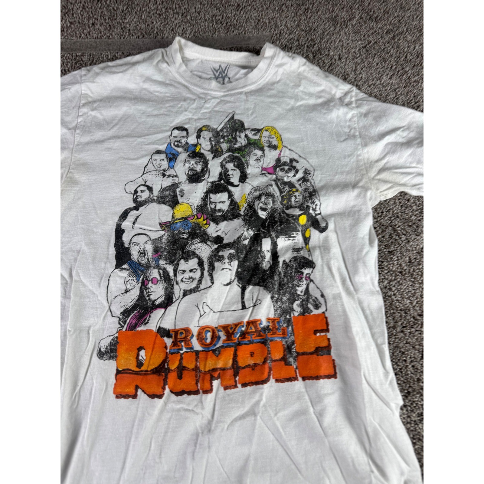 WWE Royal Rumble Graphic T-Shirt Mens Medium White Wrestling Legend Short Sleeve gallery