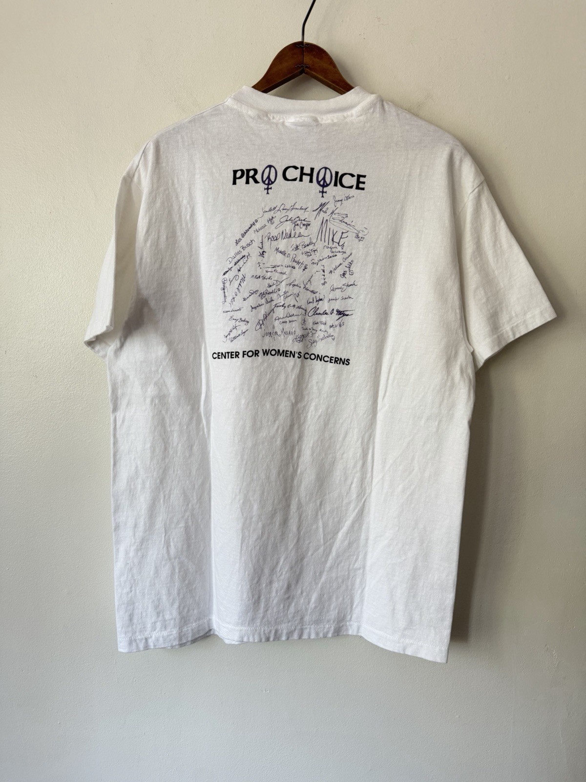 VTG 90s Reproductive Freedom Rights Pro Choice Shirt X-Large gallery