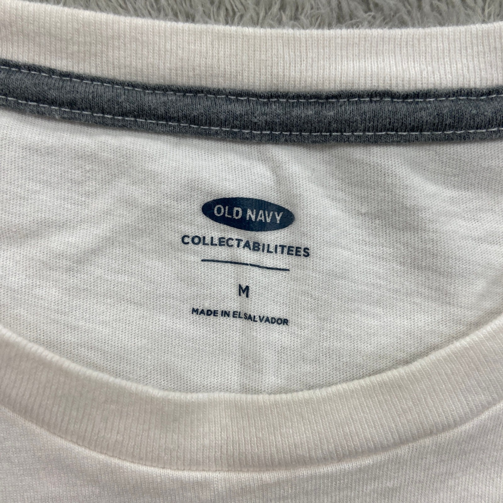 Old Navy The Golden Girls T Shirt “Stay Golden” Size Medium Off White Tv Funny gallery