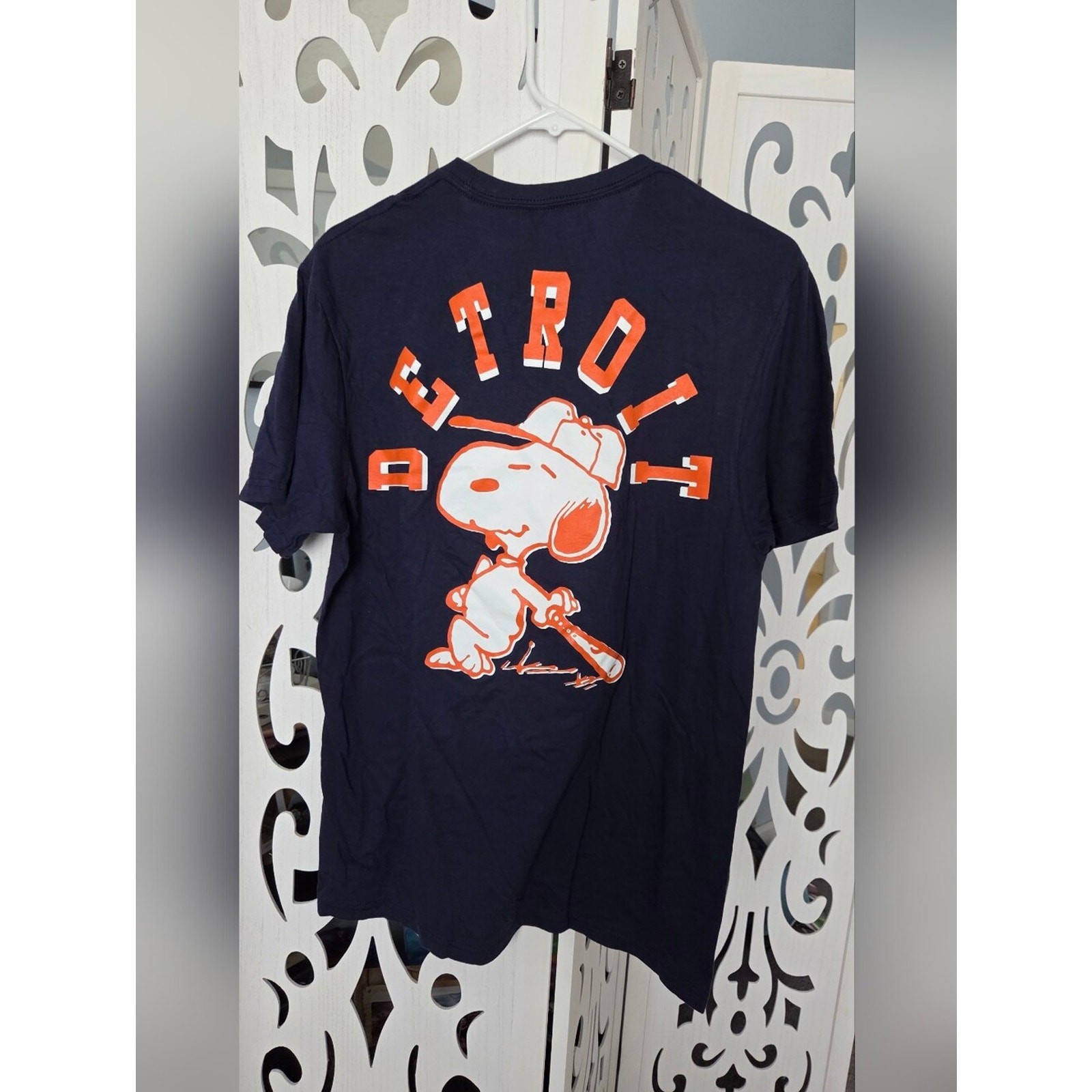 Peanuts Snoopy Detroit Baseball Graphic Tee Medium NWOT Navy Blue Team Merch gallery
