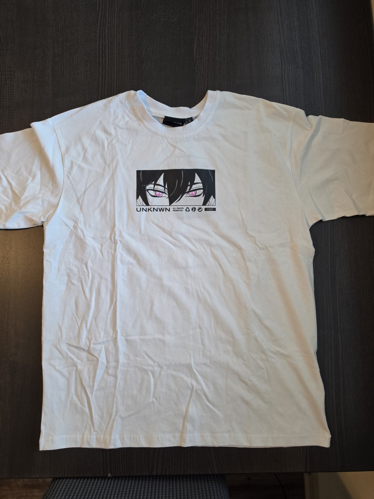 Unknwn White Size XL Anime NWT gallery