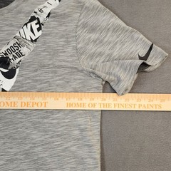 Nike Dri Fit Gray Cotton Poly Short Sleeve Mans Medium Graphic T-Shirt Top