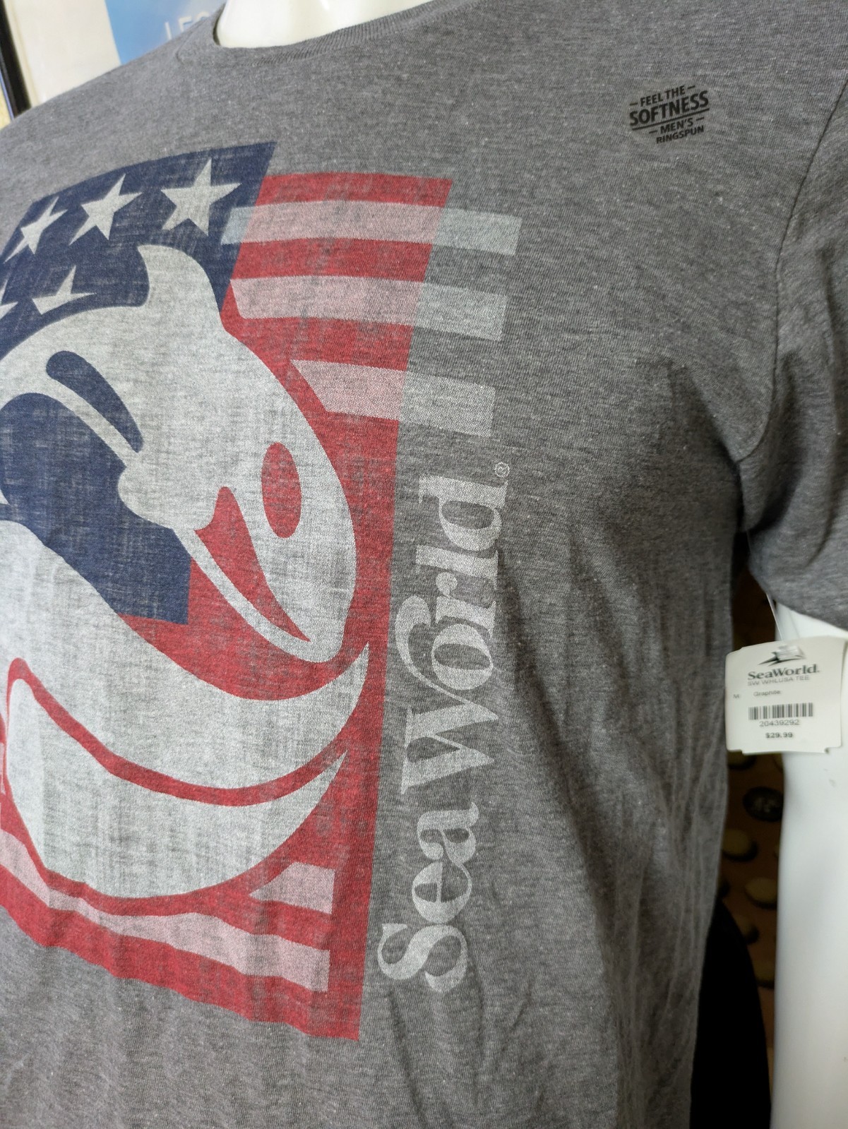 Sea World USA Patriotic Ocean Animals Amusement Park Graphic T Shirt Medium NWT gallery