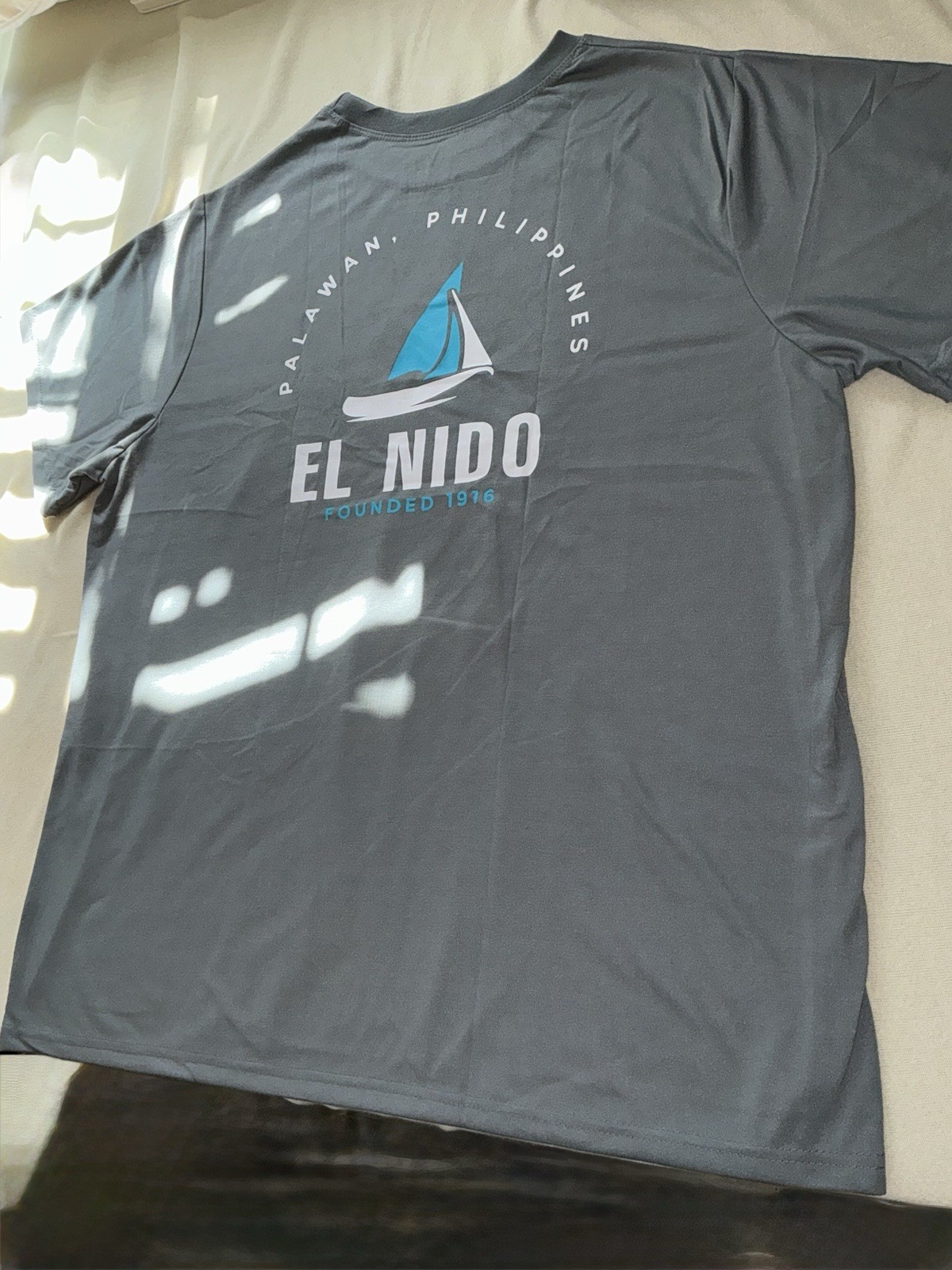 El Nido Palawan Philippines Grey Athletic Stretchable T-Shirt 3XL Double XLarge gallery