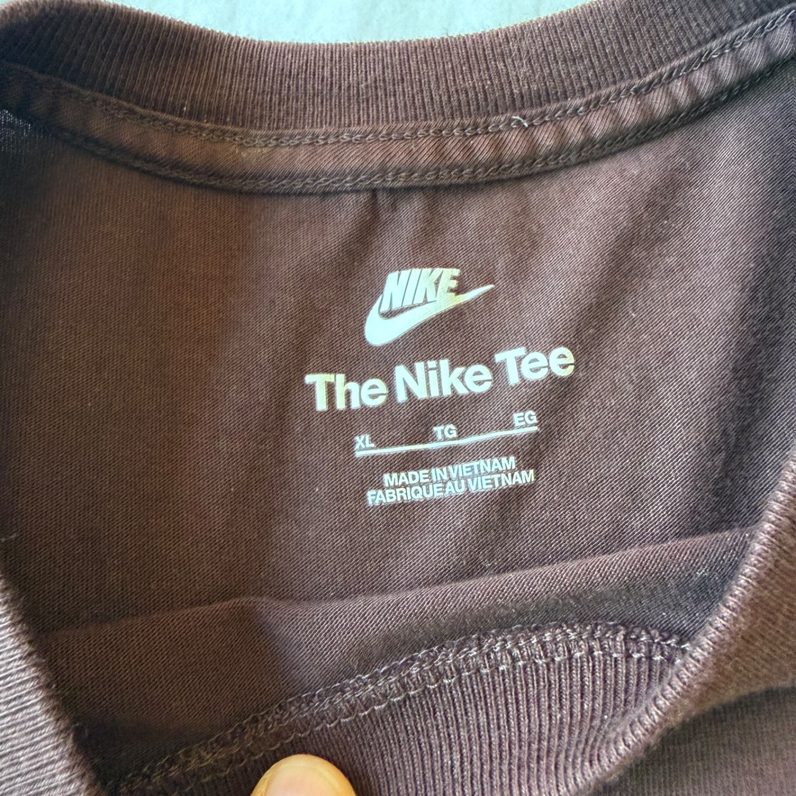 Nike Tshirt Mens XL Brown Just Do It Graphic Logo Short Sleeve Cotton Swoosh gallery