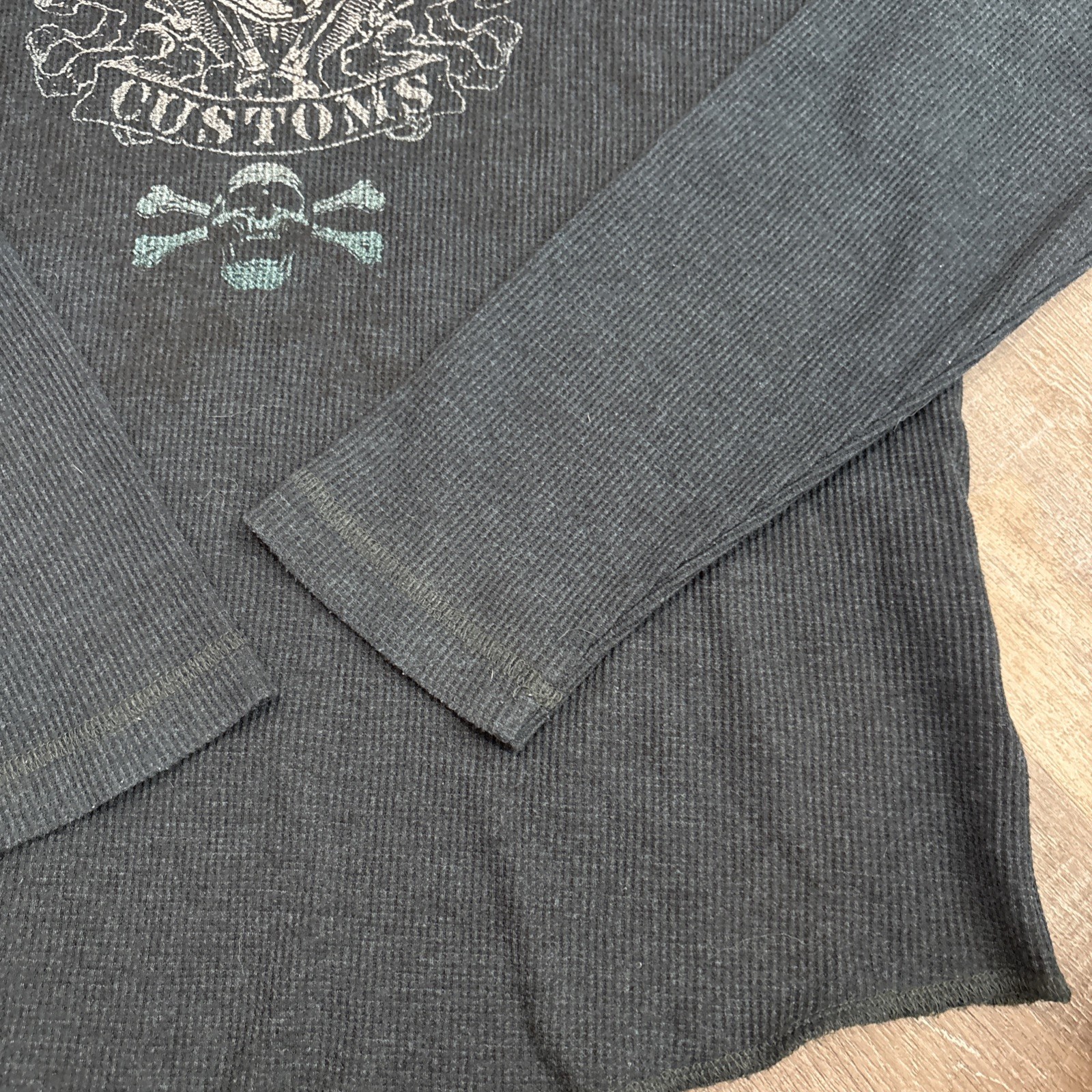 Y2K Thermal Shirt Mens L Waffle Knit Goth Grunge Skull Wings Navy Biker Tattoo gallery