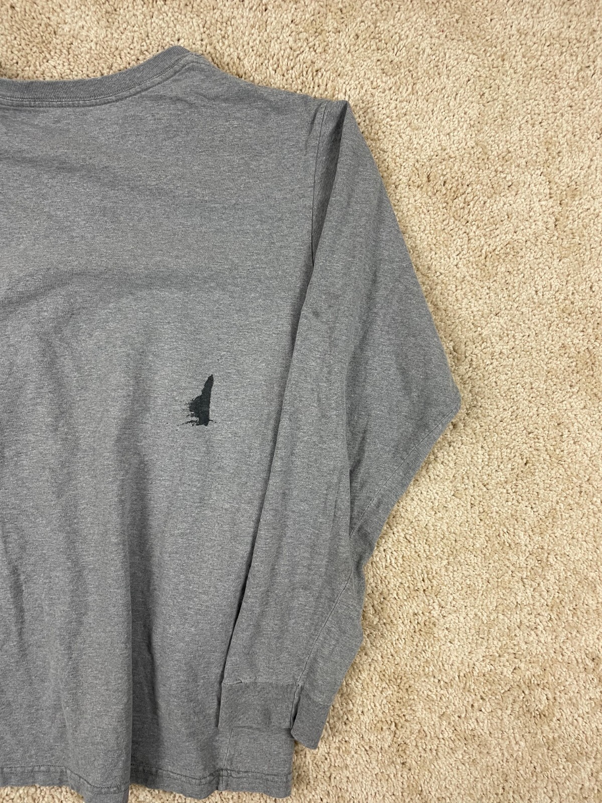 Patagonia T-Shirt Mens Size 40 Regular Fit Crew Neck Cuff Long Sleeve Logo Gray gallery