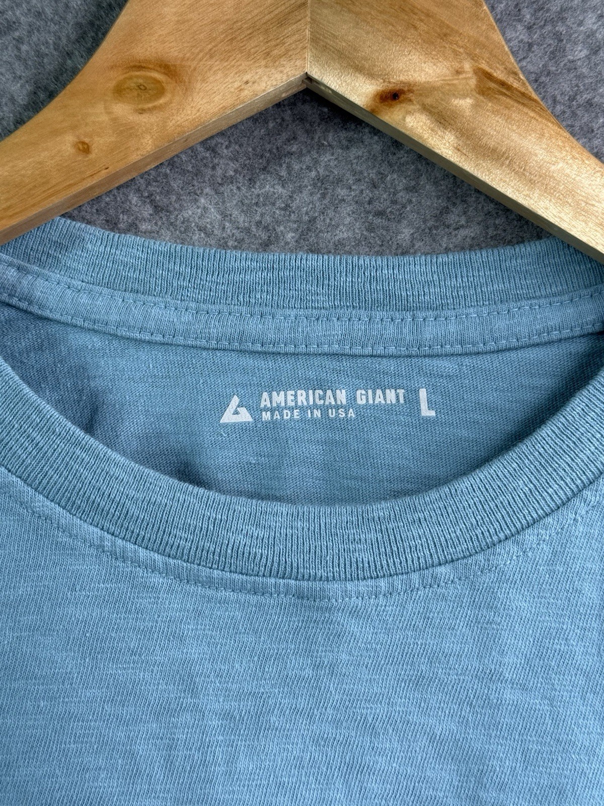 American Giant Adriatic Blue Premium Slub Crew Neck T Shirt Men’s Large USA Made gallery