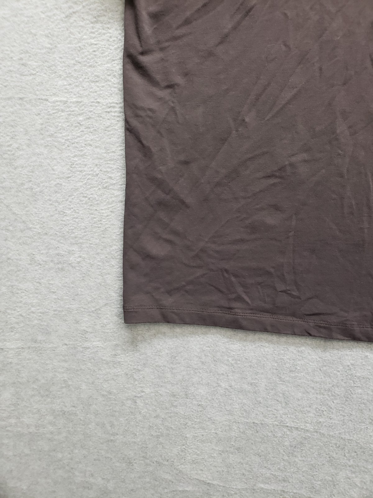 On Men T Shirt L Dark Brown Crew Neck Short Sleeve Pullover Stretch Logo Casual gallery