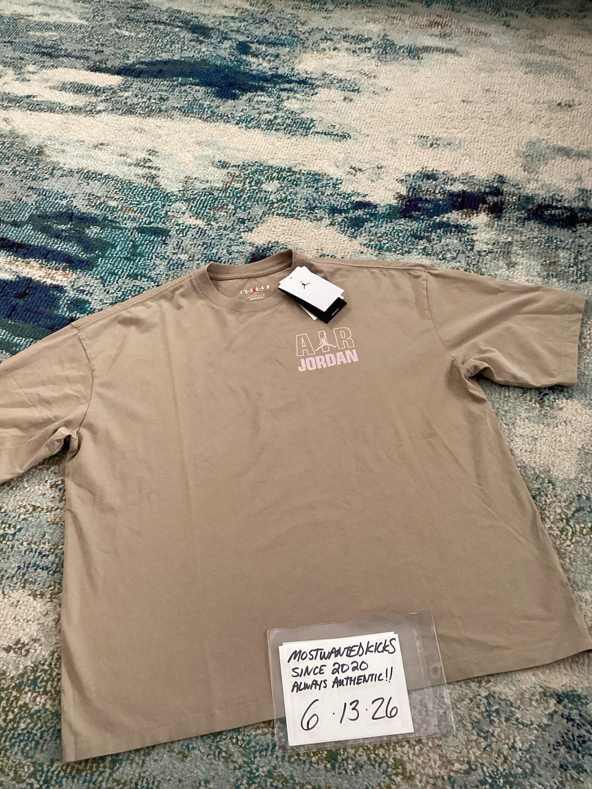 NWT Nike Air Jordan Flight Oversized T-Shirt Khaki & Iced Carmine Men’s Sz M