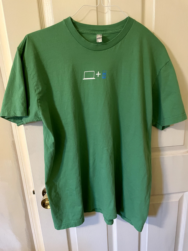 Apple Store Employee t-shirts Mac/iPod college promo, bright green, XL