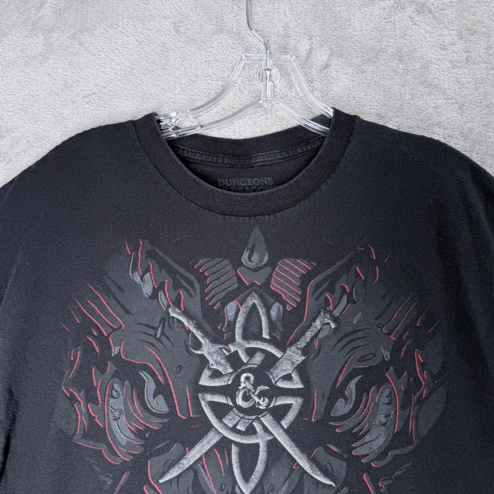 Dungeons & Dragons T-Shirt Mens Large Black Graphic Tee Dragon Sword Geeknet gallery