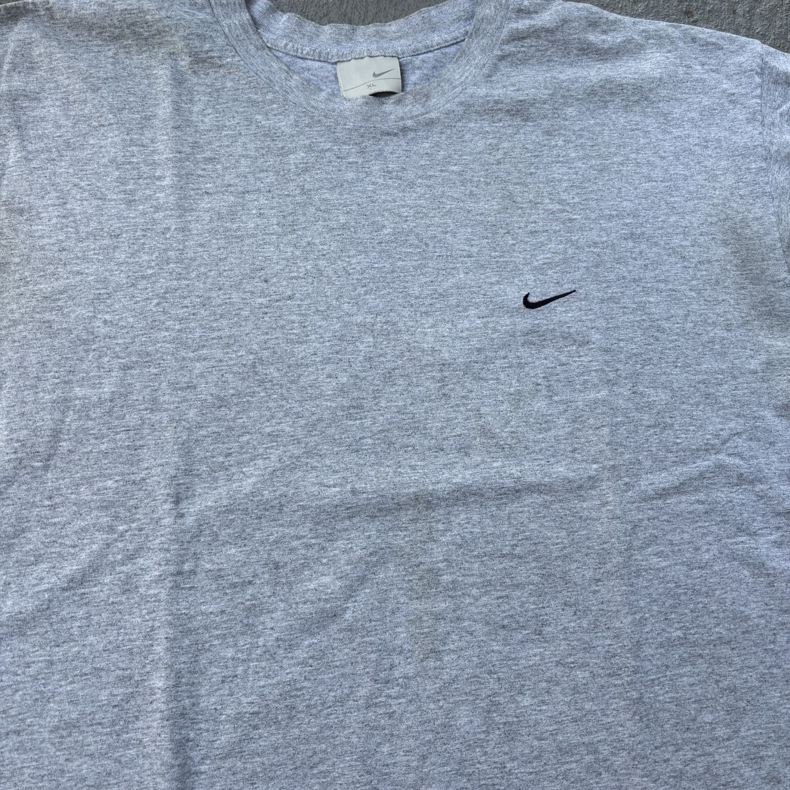 Vintage 2000s Nike Gray Tag Embroidered Swoosh Heather Shirt XL gallery
