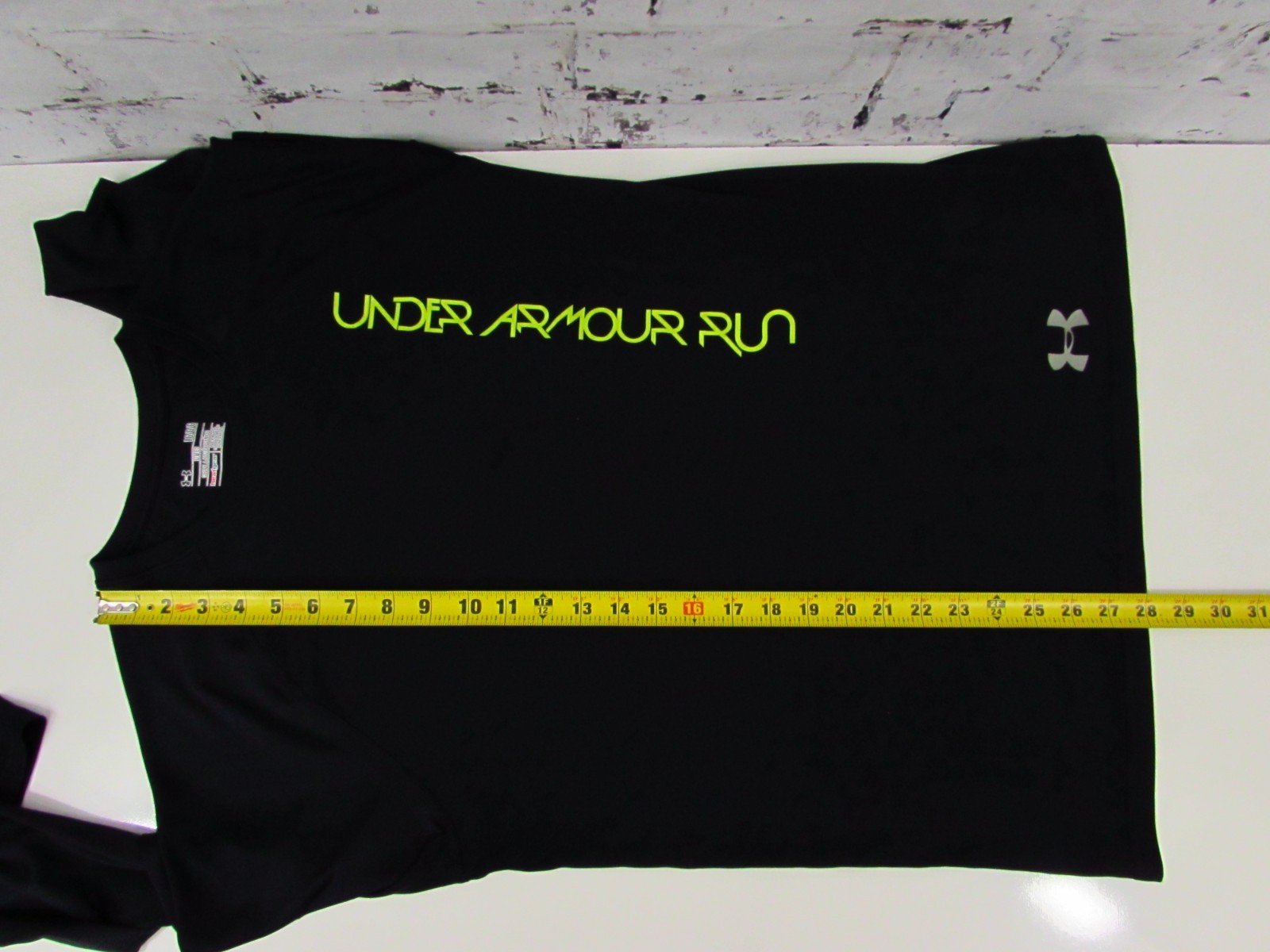 Under Armour Shirt Men's Large Black Heat Gear Fitted Logo Spell Out L/S T-Shirt gallery