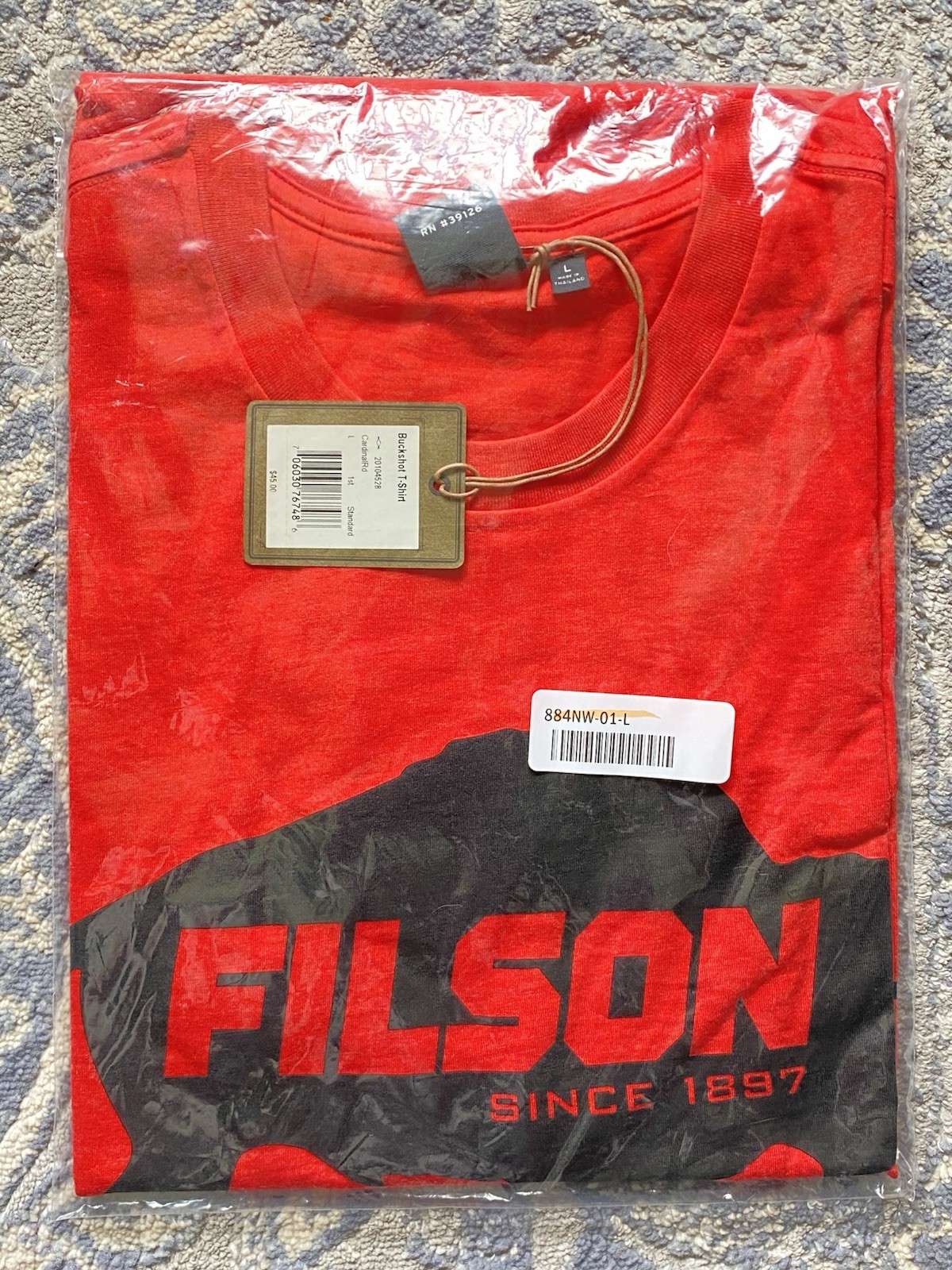 Filson Alaskan Outfitters T Shirt Men's Large Cardinal Red BLACK BISON Logo New gallery
